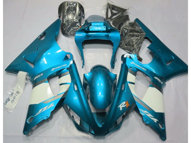 00-01 Hellblau & Weiß R1 Verkleidung
