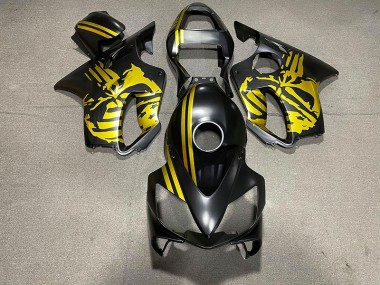 01-03 Matt Schwarzer & Goldener Totenkopf CBR600 F4i Verkleidung
