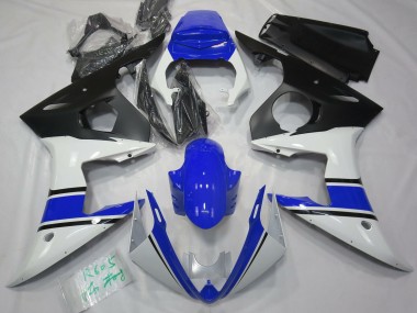 03-04 Glänzend Weiß & Blau R6 Verkleidung