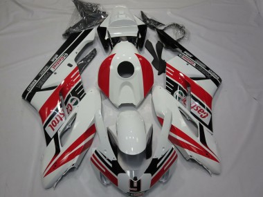 04-05 9 Castrol CBR1000RR Verkleidung
