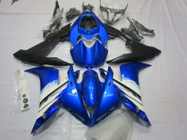 04-06 Blau & Schwarz R1 Verkleidung