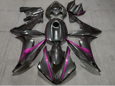 04-06 Kohlefaser Stil Mit Pink R1 Verkleidung