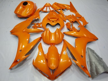 04-06 Spezial Orange R1 Verkleidung