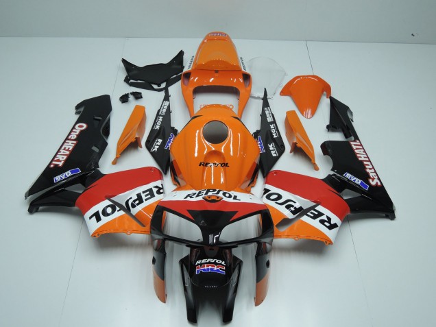 05-06 Ein Herz Repsol CBR600RR Verkleidung