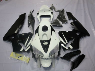 05-06 Schwarz & Weiß CBR600RR Verkleidung