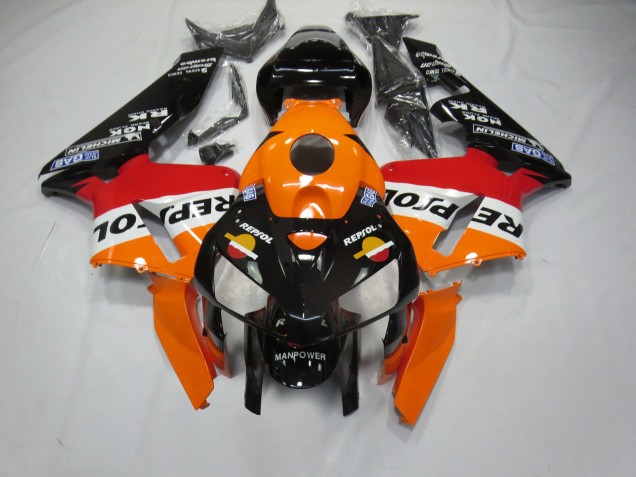05-06 Schwarzer Boden Repsol CBR600RR Verkleidung