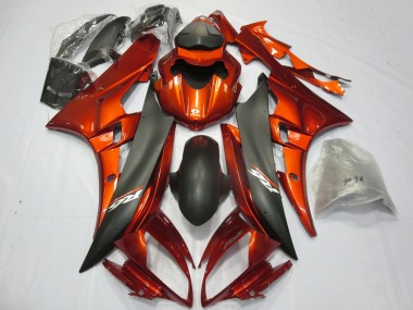06-07 Gebranntes Orange R6 Verkleidung