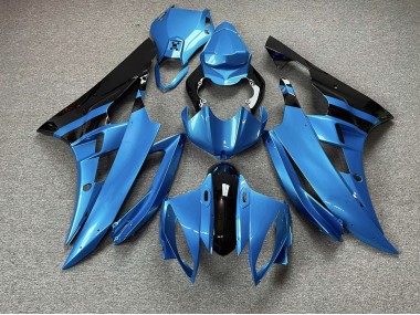 06-07 Himmelblau & Schwarz R6 Verkleidung