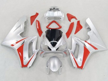 06-08 Silber & Rot Daytona 675 Verkleidung
