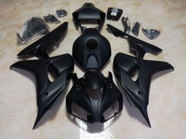08-11 Matt Schwarz CBR1000RR Verkleidung