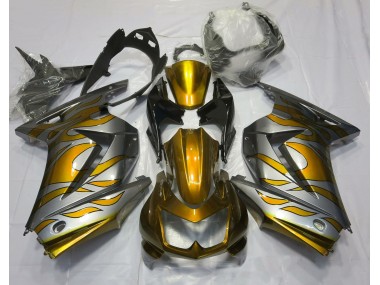 08-12 Gold & Silber Flamme Ninja 250 Verkleidung