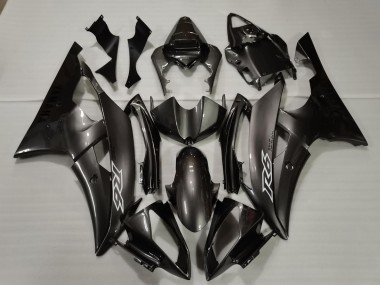 08-16 Dunkelsilber R6 Verkleidung