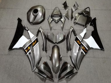 08-16 Glänzend Grau & Bronze R6 Verkleidung