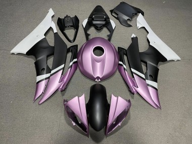 08-16 Matt Schwarz & Hellviolett R6 Verkleidung