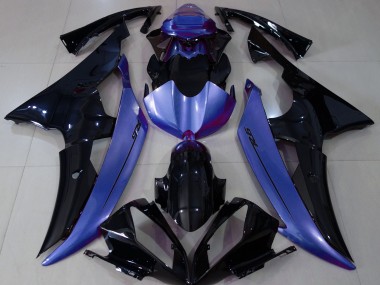 08-16 Schwarz Glänzend & Hellblau R6 Verkleidung