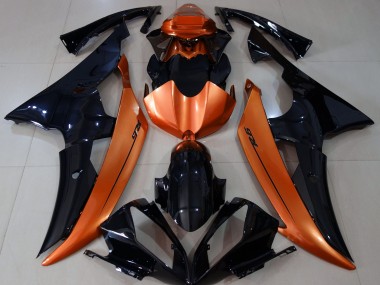 08-16 Schwarz Glänzend & Hellorange R6 Verkleidung