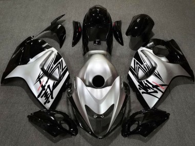 08-20 Glänzendes Schwarz & Silberdesign GSXR 1300 Verkleidung