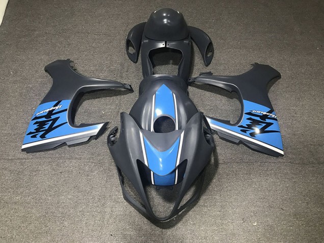 08-20 Grau & Himmelblau GSXR 1300 Verkleidung