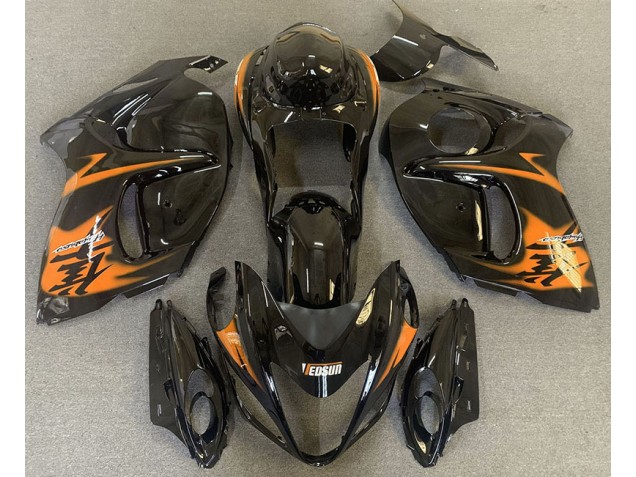 08-20 Schwarz Glänzend & Orange GSXR 1300 Verkleidung