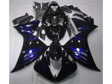 09-11 Schwarz & Blau Flamme R1 Verkleidung