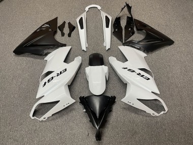 09-11 Weiß Schwarz Logo Ninja 650R Verkleidung