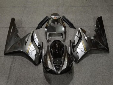 09-12 Glänzend Grau Daytona 675 Verkleidung