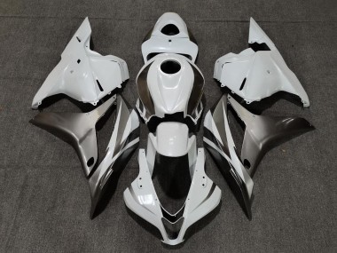 09-12 Glänzend Weiß & Silber CBR600RR Verkleidung
