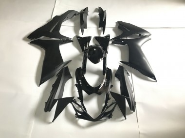 11-24 Glanz & Matt Schwarz GSXR 600-750 Verkleidung