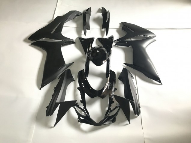 11-24 Glanz & Matt Schwarz GSXR 600-750 Verkleidung