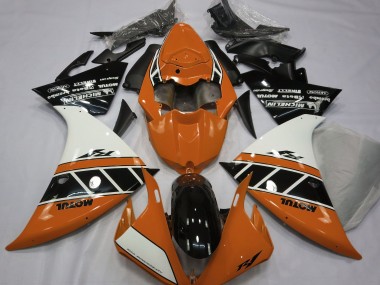 12-14 Orange Glänzend Silber & Schwarz R1 Verkleidung