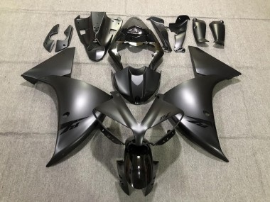 12-14 Total Schwarz R1 Verkleidung