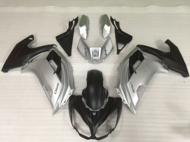 12-16 Silber & Schwarz Ninja 650R Verkleidung