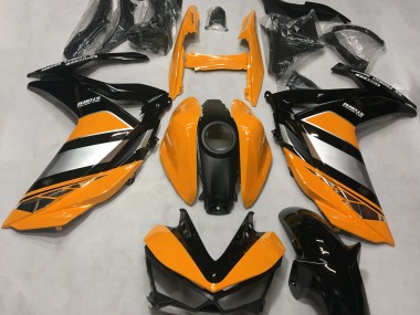 15-18 Orange Yamalube R3 Verkleidung