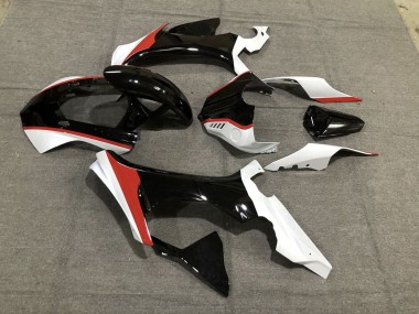 15-19 Aufkleber In Glänzendem Rot Schwarz & Weiß R1 Verkleidung