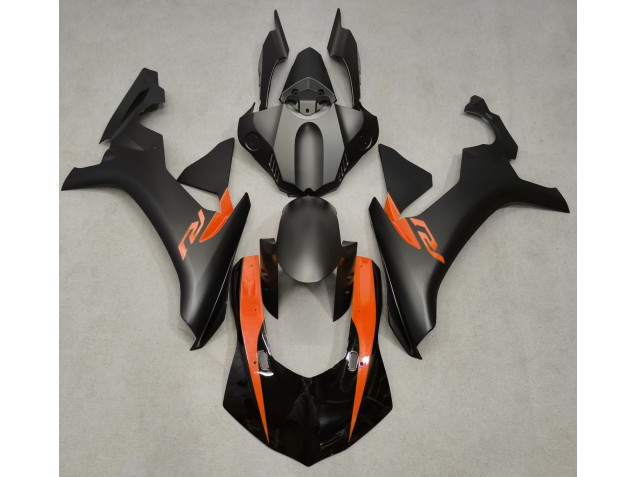 15-19 Matt Schwarz & Orange R1 Verkleidung