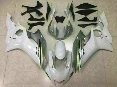 17-21 Glänzend Weiß & Silber R6 Verkleidung