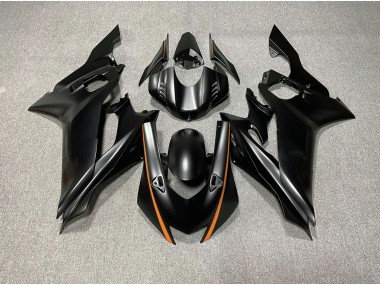 17-21 Matt Schwarze & Orange Akzente R6 Verkleidung