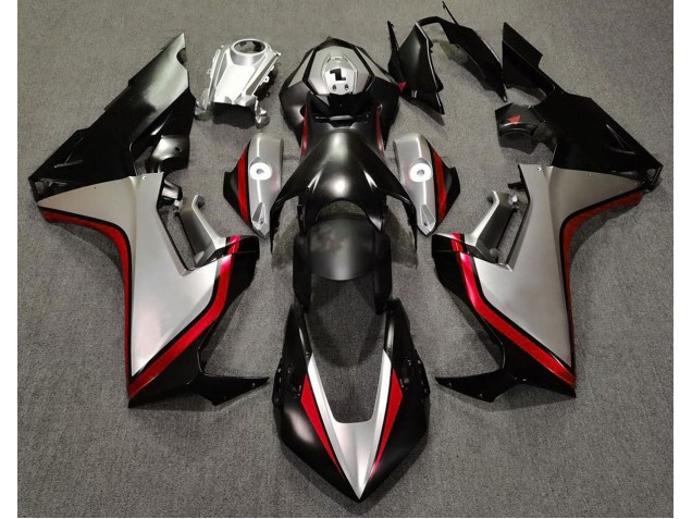 17-23 Silber & Schwarz & Rot CBR1000RR Verkleidung