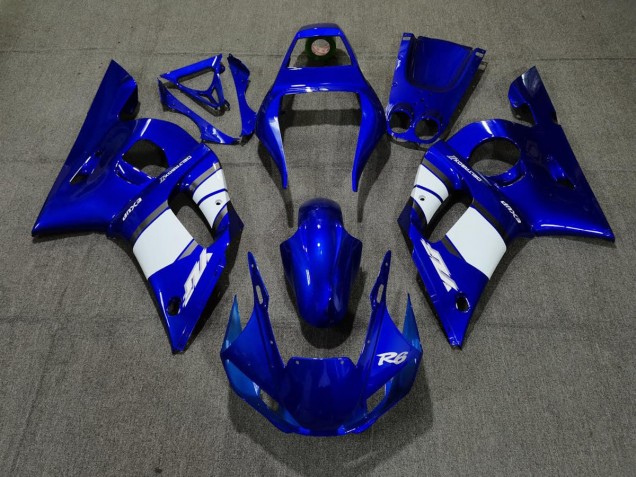 98-02 Blauweißes Design R6 Verkleidung