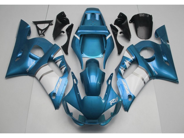 98-02 Hellblau & Weiß R6 Verkleidung